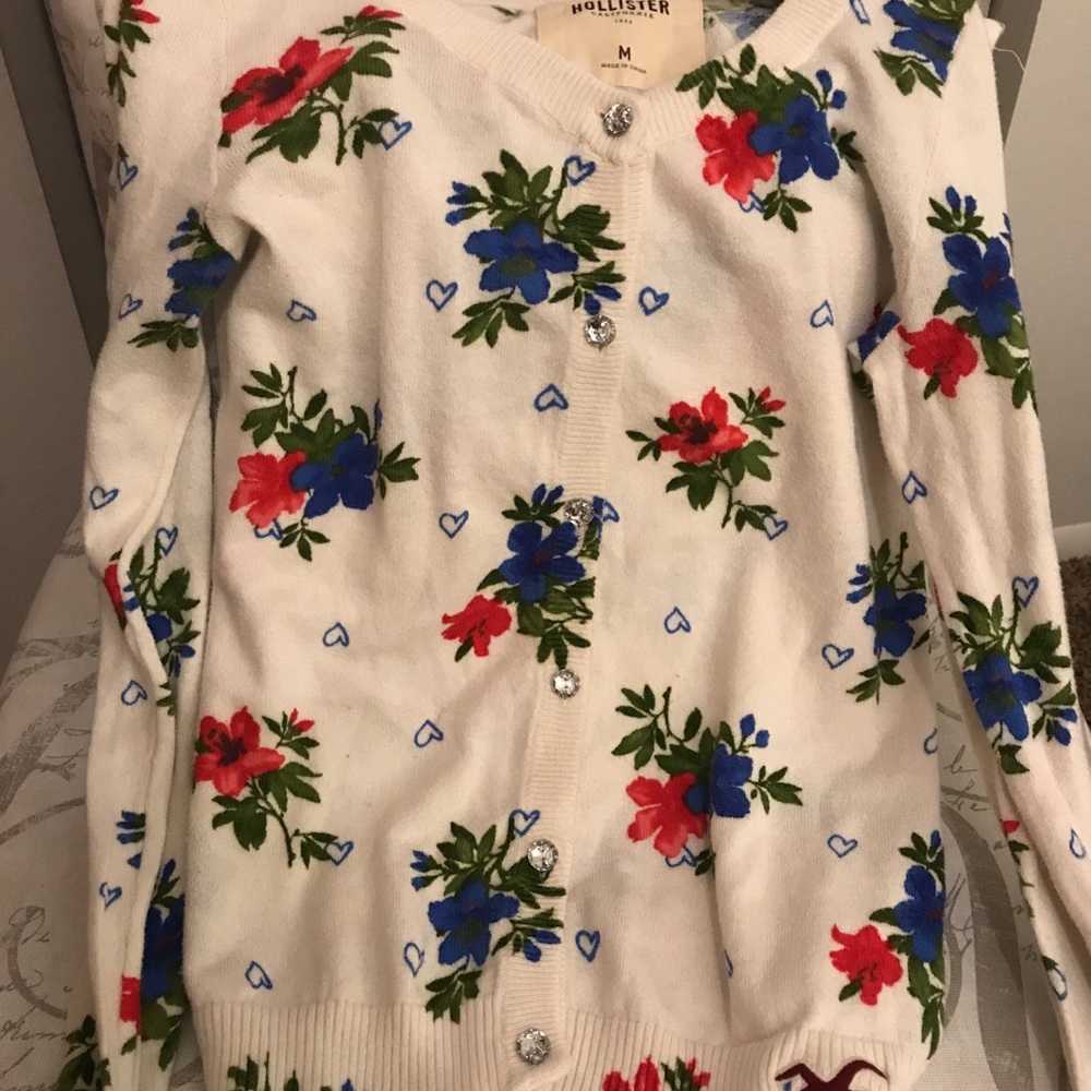 **SOLD**Hollister cardigan